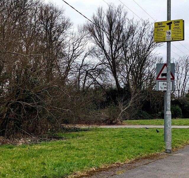 No Fly Tipping Notice Peterstone Jaggery Cc By Sa 2 0 Geograph