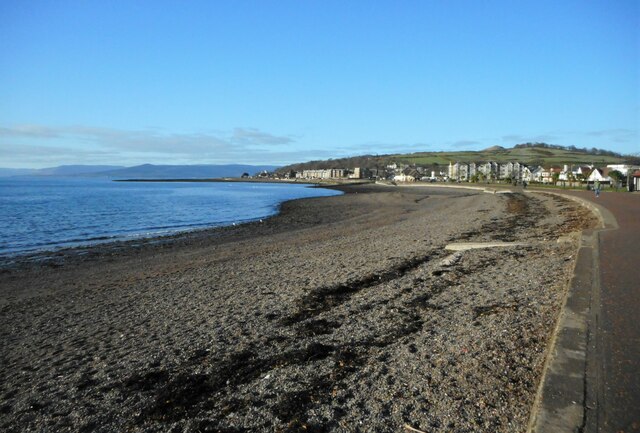 Shoreline Largs Bay Richard Sutcliffe Geograph Britain And Ireland