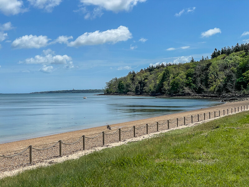 Osborne Beach Ian Capper Cc By Sa 2 0 Geograph Britain And Ireland