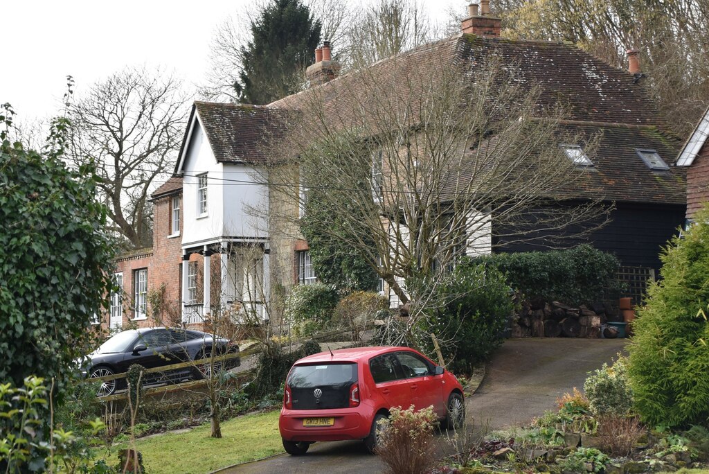 Basted Cottage N Chadwick Geograph Britain And Ireland