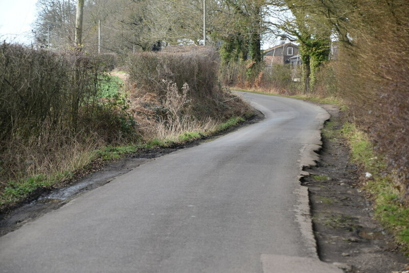 Pluckley Rd N Chadwick Cc By Sa Geograph Britain And Ireland