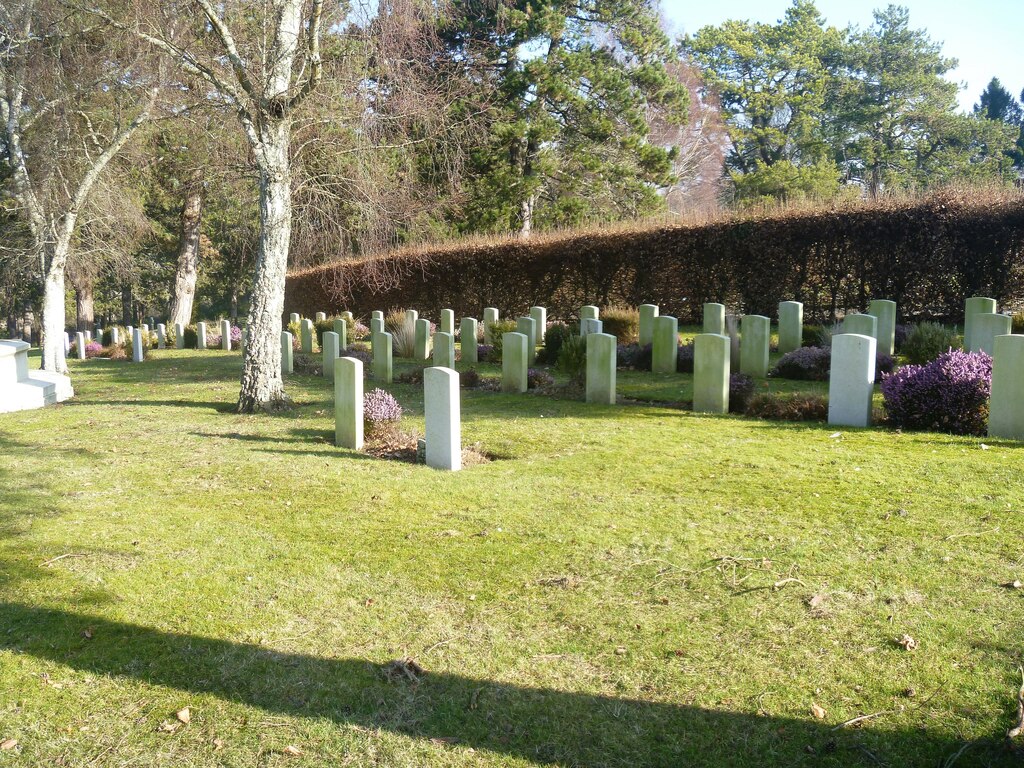 Magdalen Hill Cemetery 10 Michael Dibb Cc By Sa 2 0 Geograph