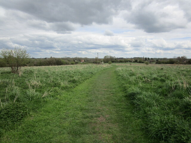 Path Across A Grass Field Nassington Jonathan Thacker Geograph