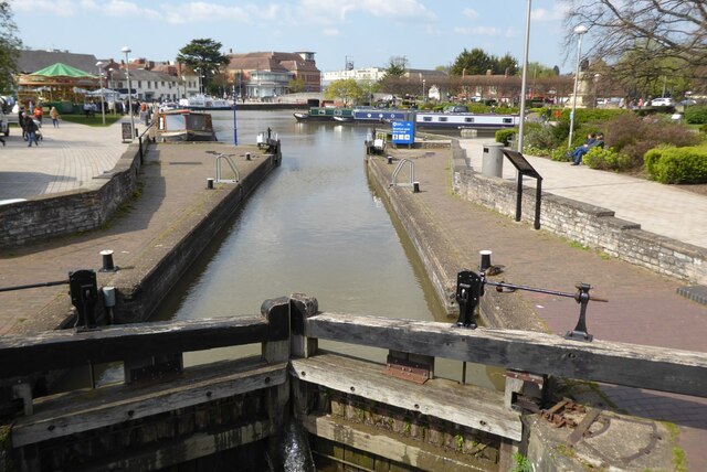 Lock In Stratford Upon Avon Philip Halling Cc By Sa 2 0 Geograph