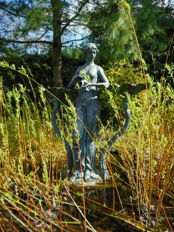 Garden Water Feature Richard Sutcliffe Cc By Sa 2 0 Geograph