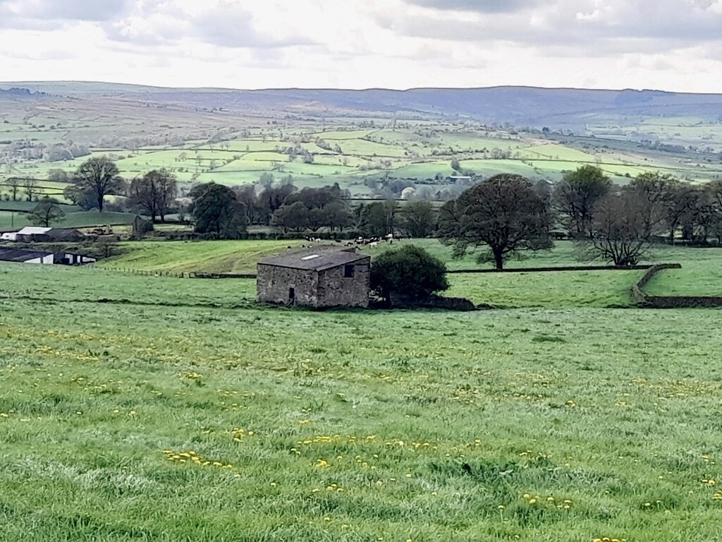 Field Barn Ian Calderwood Cc By Sa Geograph Britain And Ireland