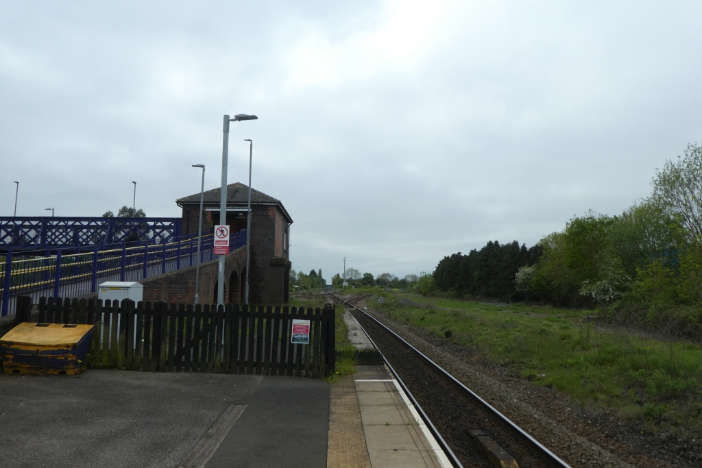 South End Of Platform Ds Pugh Cc By Sa Geograph Britain And