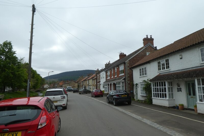 Swainby High Street Ds Pugh Cc By Sa Geograph Britain And Ireland