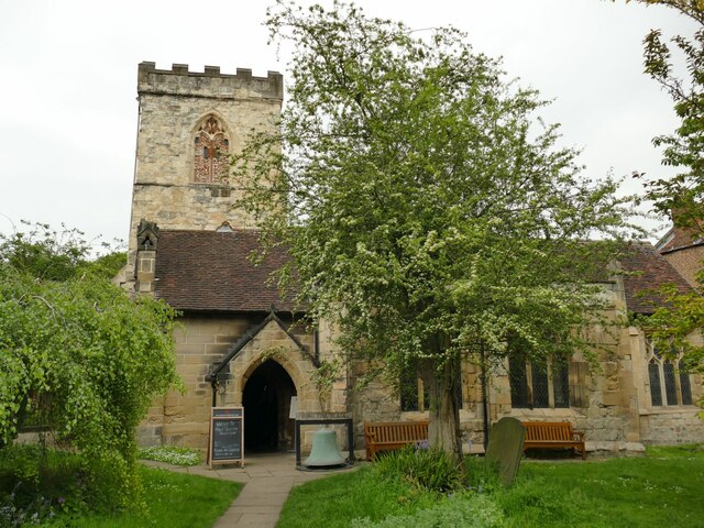 The Southern Approach To Holy Trinity Stephen Craven Cc By Sa 2 0