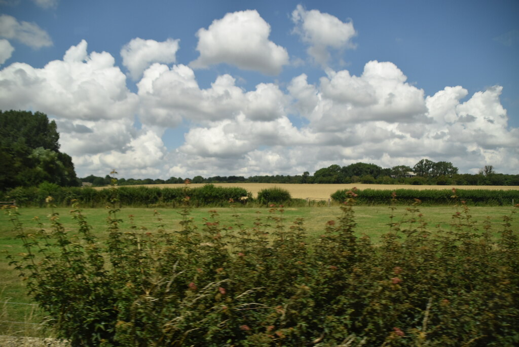 Farmland Near Kemble N Chadwick Cc By Sa Geograph Britain And