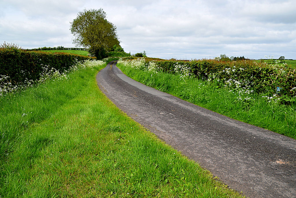 Millbridge Road Tullyvally Kenneth Allen Cc By Sa 2 0 Geograph