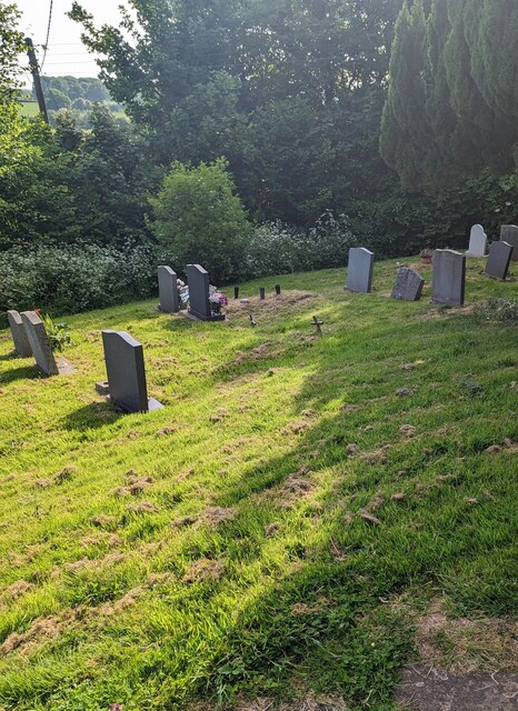 Headstones On A Slope Linton Jaggery Geograph Britain And Ireland