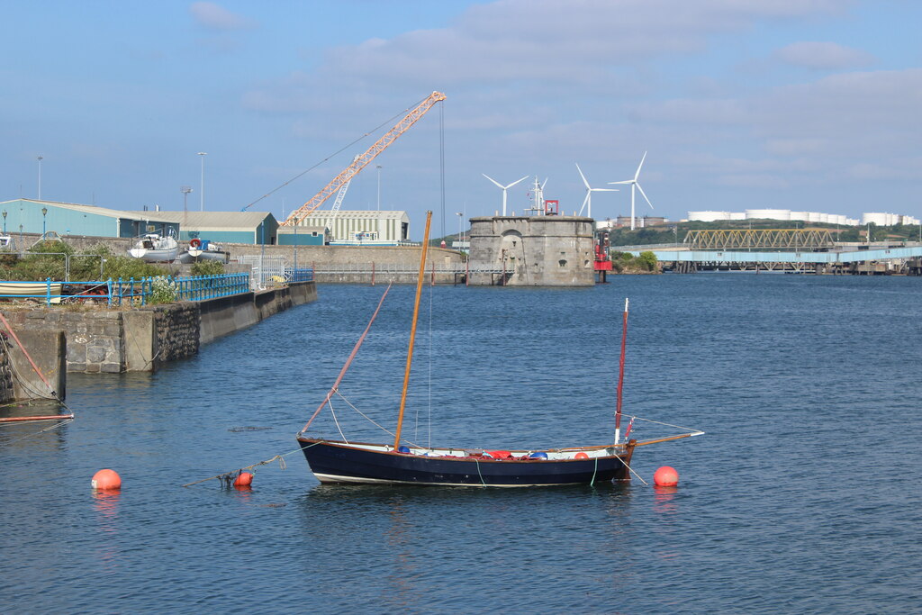 Sail Boat Off Hancock S Yard Front M J Roscoe Cc By Sa 2 0