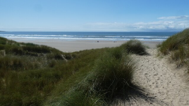 Dunes And Beach Ds Pugh Geograph Britain And Ireland