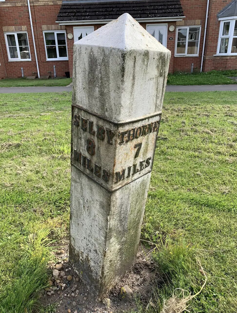 Old Milepost By The A Goole Road Peter Sharp Geograph