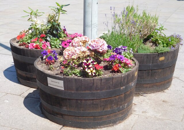 Flowertubs On Hyde Civic Square Gerald England Cc By Sa 2 0