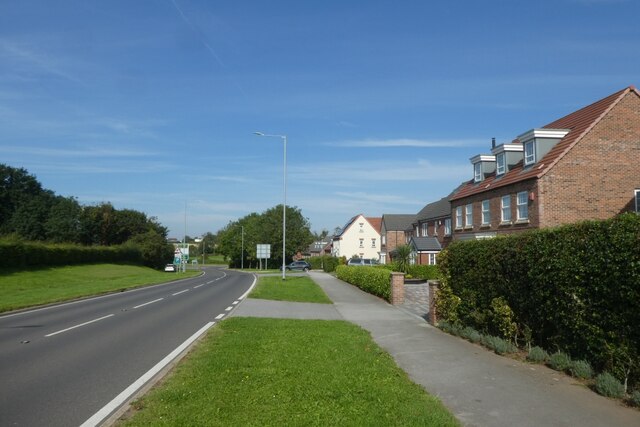 Path Along Malton Road DS Pugh Cc By Sa 2 0 Geograph Britain And