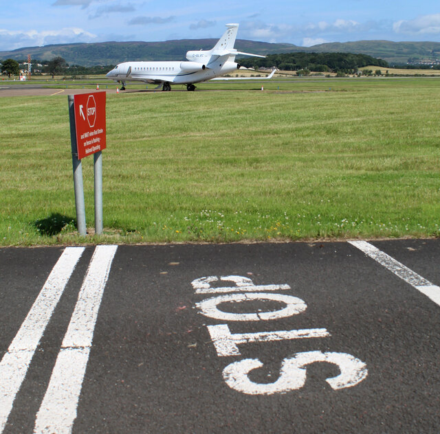 Private Jet At Glasgow Airport Thomas Nugent Geograph Britain And