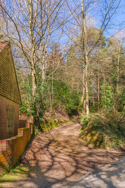 Footpath Ian Capper Cc By Sa 2 0 Geograph Britain And Ireland