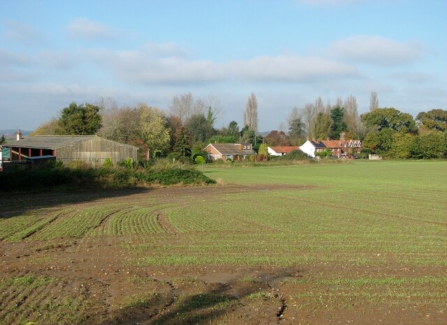 Houses In Hardley Street Evelyn Simak Cc By Sa Geograph