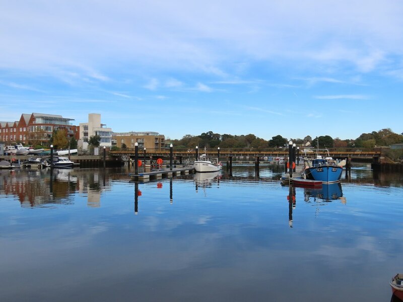 Railway Bridge Over Lymington River Matthew Chadwick Cc By Sa 2 0