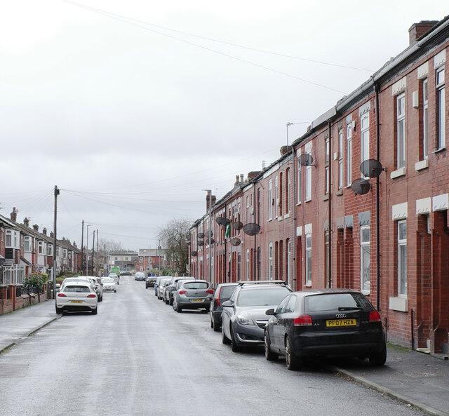 Windsor Road Droylsden Habiloid Cc By Sa Geograph Britain And