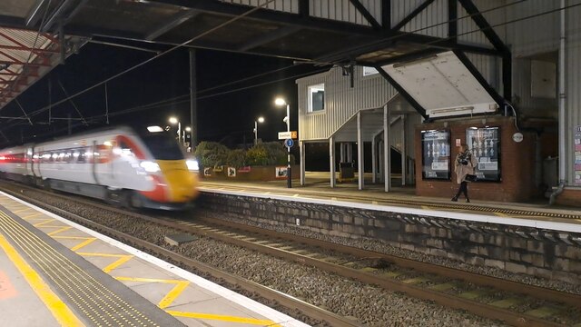 Train Passing Platform Ds Pugh Geograph Britain And Ireland