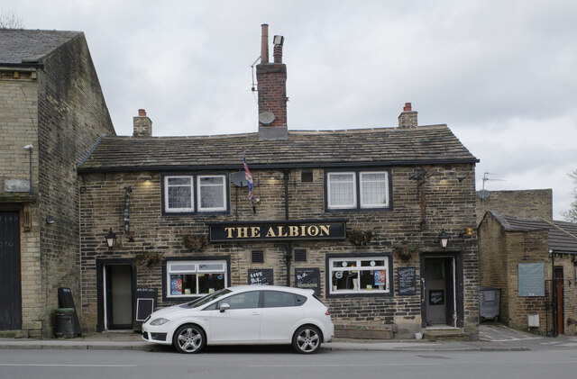 The Albion Green End Clayton Bradford Habiloid Cc By Sa