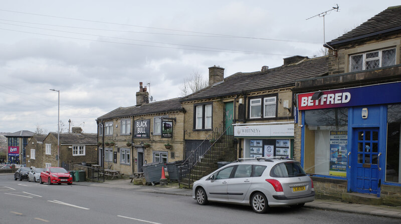 Green End Clayton Bradford Habiloid Cc By Sa Geograph