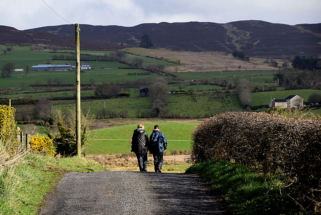 Country Walkers Along Dunmullan Road Kenneth Allen Cc By Sa