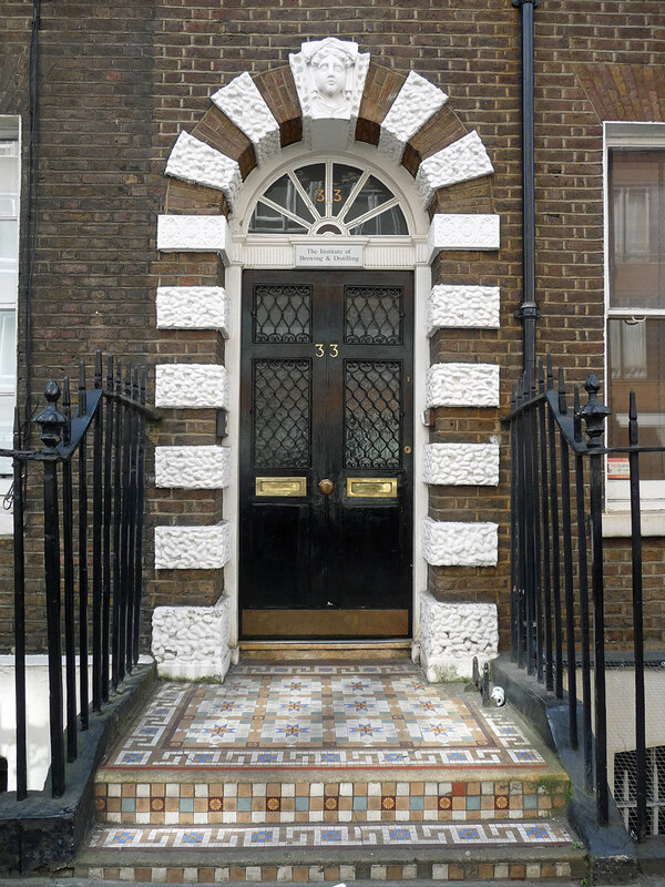 Detail Of Clarges Street Stephen Richards Cc By Sa Geograph