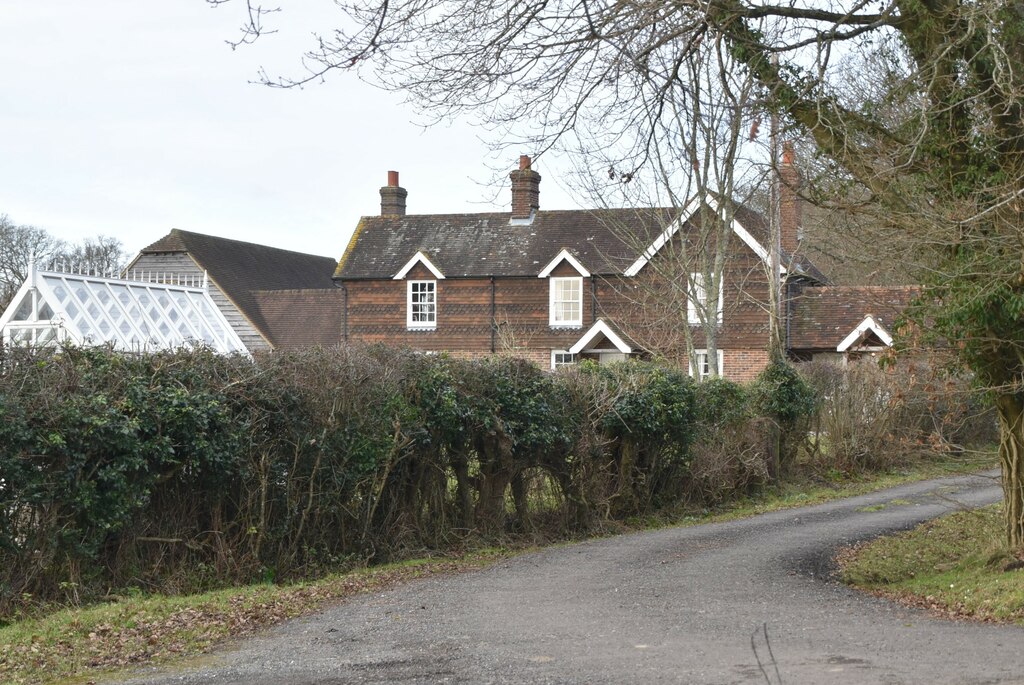 Street Cottage N Chadwick Geograph Britain And Ireland