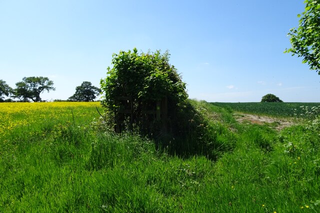 Footpath Towards Grange Farm Ds Pugh Geograph Britain And Ireland