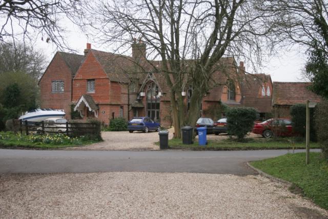 Winchfield © Brendan And Ruth McCartney Cc-by-sa/2.0 :: Geograph ...