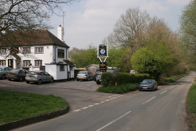 Frieth Brendan And Ruth Mccartney Cc By Sa Geograph Britain