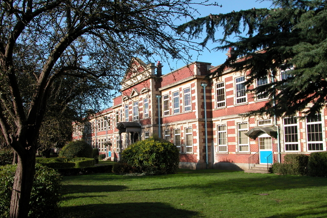 Mayfield Secondary School, North End, © Martyn Pattison :: Geograph 