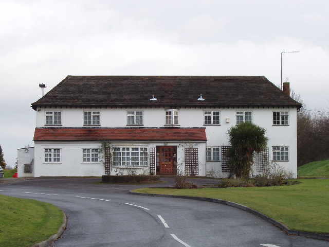 clinic-at-clementine-churchill-hospital-david-hawgood-cc-by-sa-2