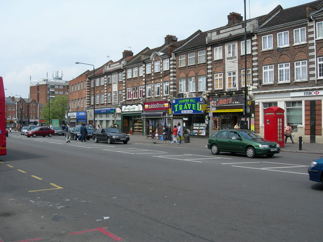 Clapton Common Near Stamford Hill © Danny P Robinson Cc-by-sa 2.0 