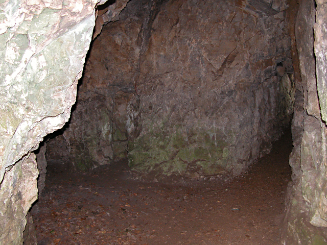 Giants Cave