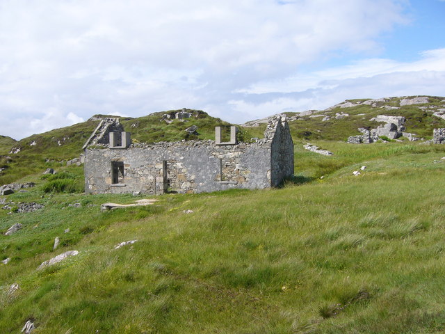 Derelict Houses Near Cuidhtinis Iain Macaulay Cc By Sa 2 0