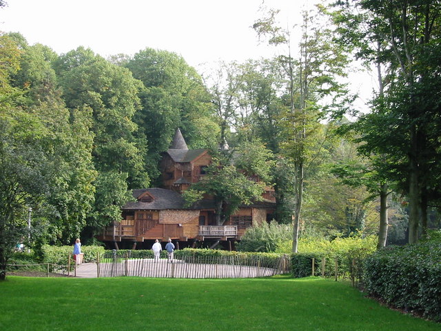 Alnwick Gardens Treehouse