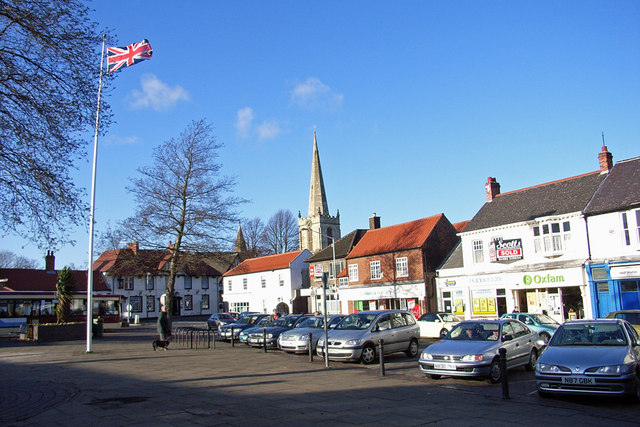 The Square Hessle David Wright Cc By Sa 2 0 Geograph Britain And