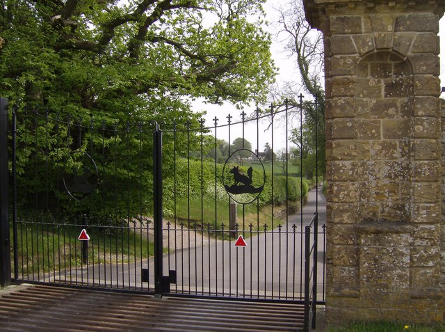 Melbury Park South Gates Graham Horn Cc By Sa Geograph Britain