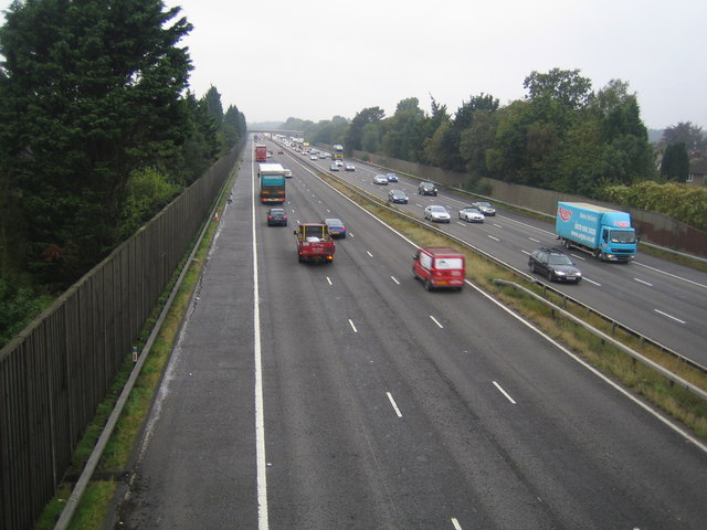 M3 Motorway between Junctions 4 and 4a