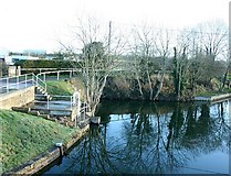 ST9061 : Wilts & Berks Canal Junction by Maurice Pullin