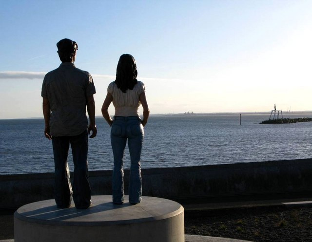 Mini version of the Couple looking out to the Couple at NewbigginbytheSea