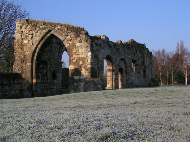 St Oswalds Priory Andy Dolman Cc By Sa 2 0 Geograph Britain And