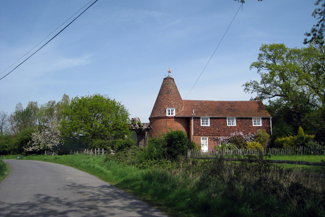 Oast House Leacon Hall Warehorne Kent © Oast House Archive Cc By Sa