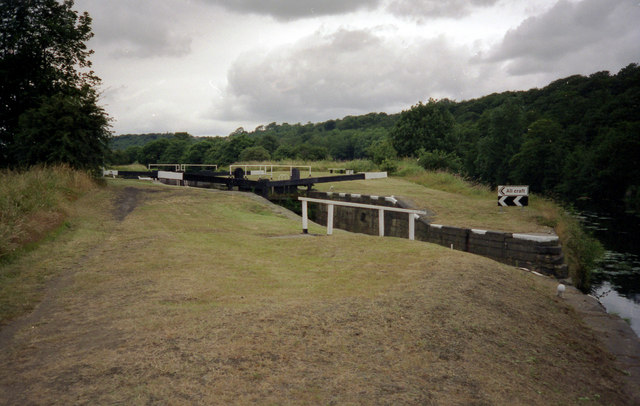 Kirklees Low Lock Calder And Hebble Dr Neil Clifton Geograph