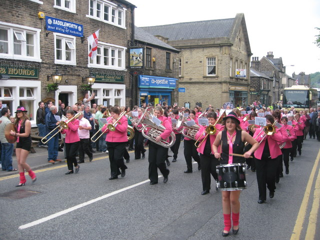 Boobs And Brass In Uppermill © Paul Anderson Cc By Sa20 Geograph